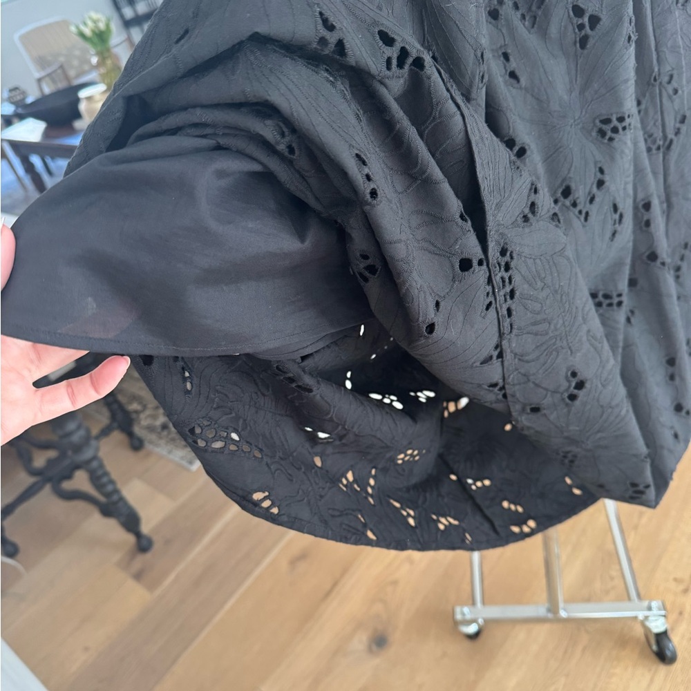 H&M Black Midi Eyelet Skirt - Picture 5 of 5